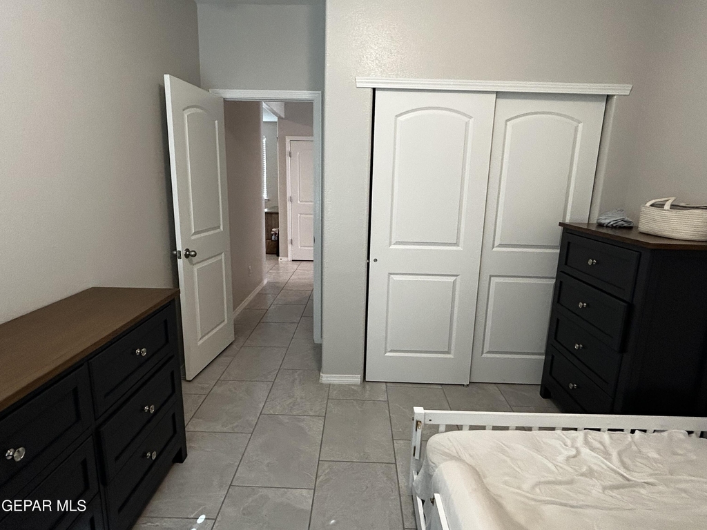 1677 Asbury Street - Photo 18