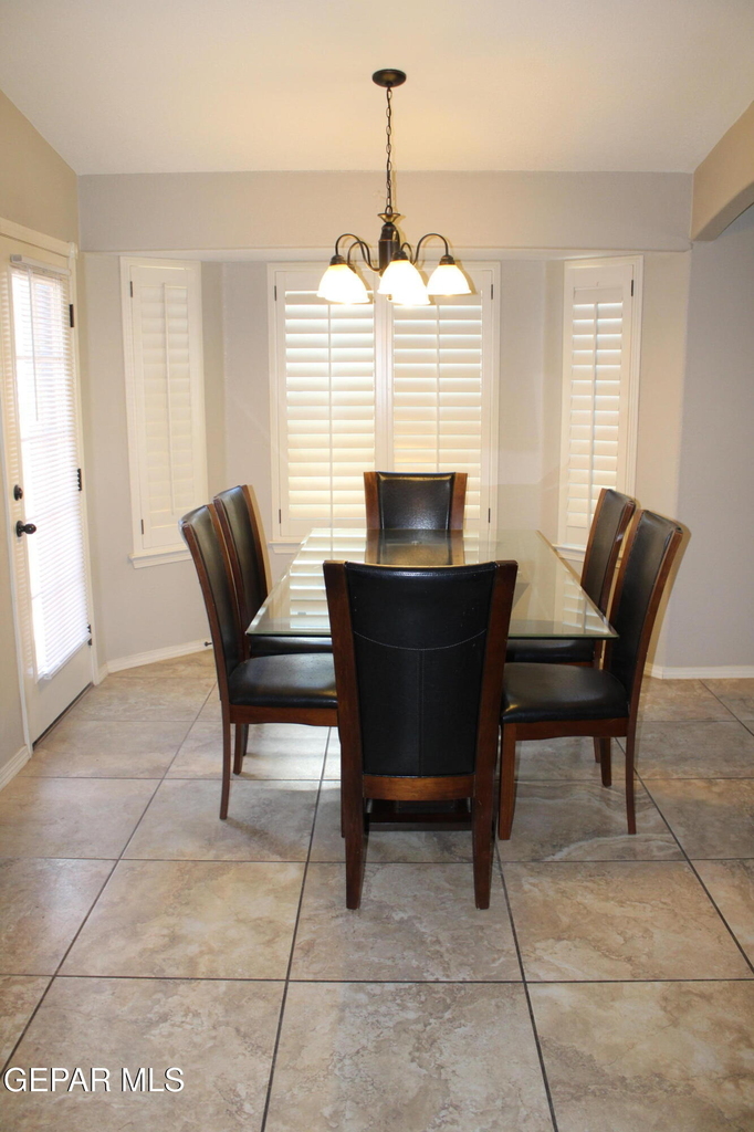 3713 Loma Esteban Drive - Photo 5
