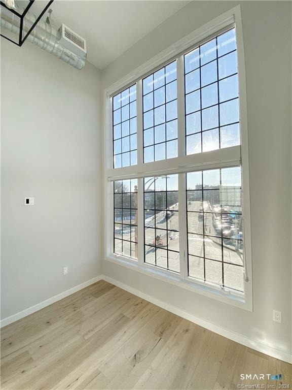 32 Main Street - Photo 3