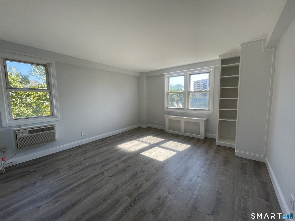 444 Bedford Street - Photo 5