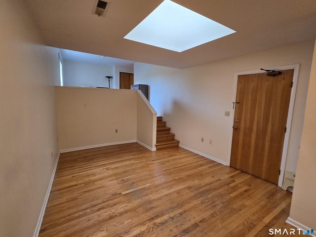 1118 Main Street - Photo 4
