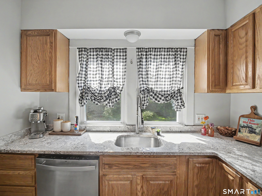 37 Hall Hill Road - Photo 9