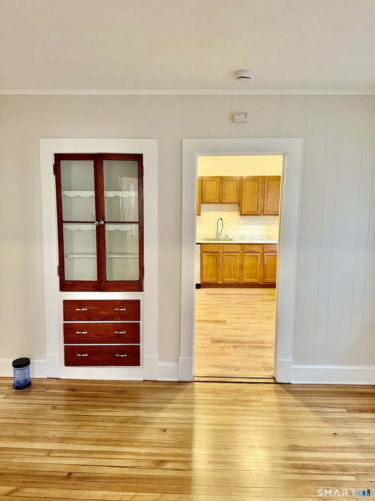 140 Greenwood Street - Photo 7