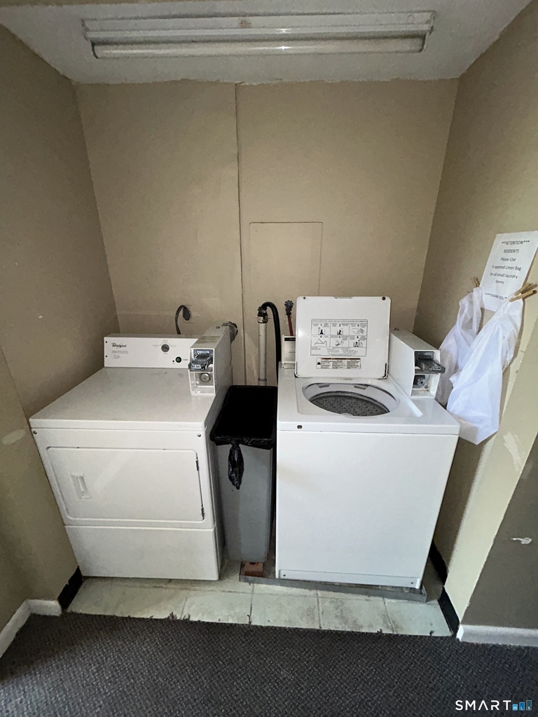 1064 Poquonnock Road - Photo 23