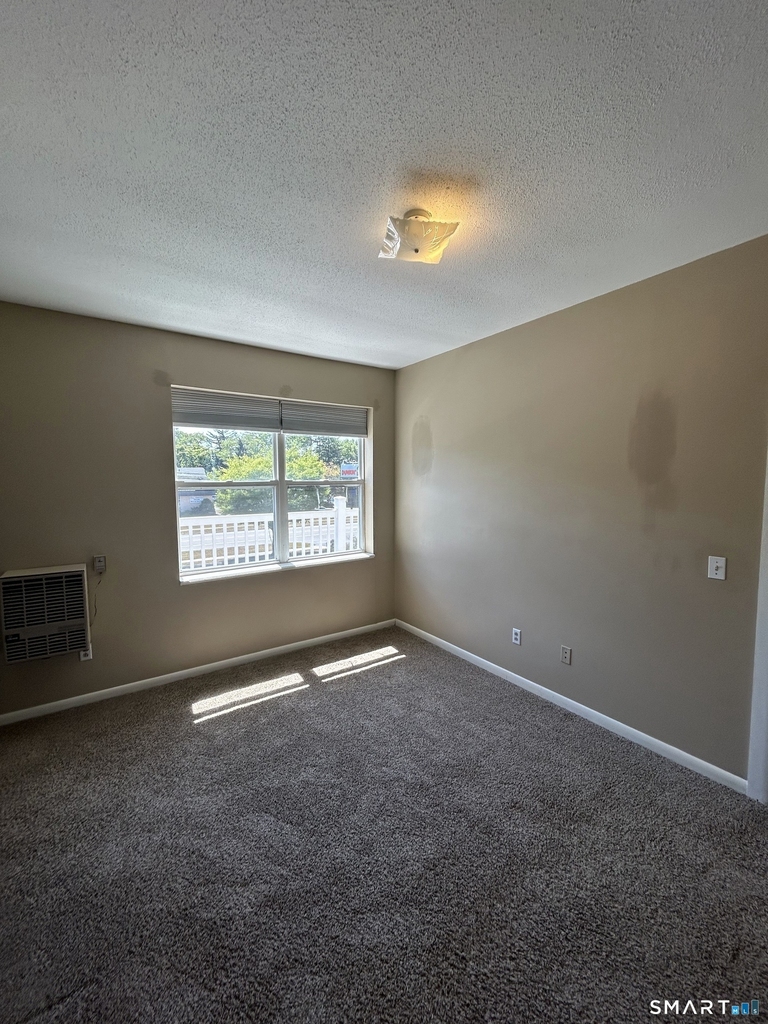 1064 Poquonnock Road - Photo 18