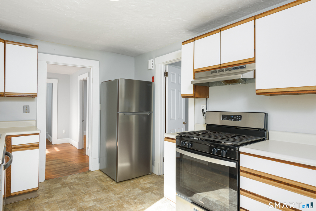 65 Main Street - Photo 3