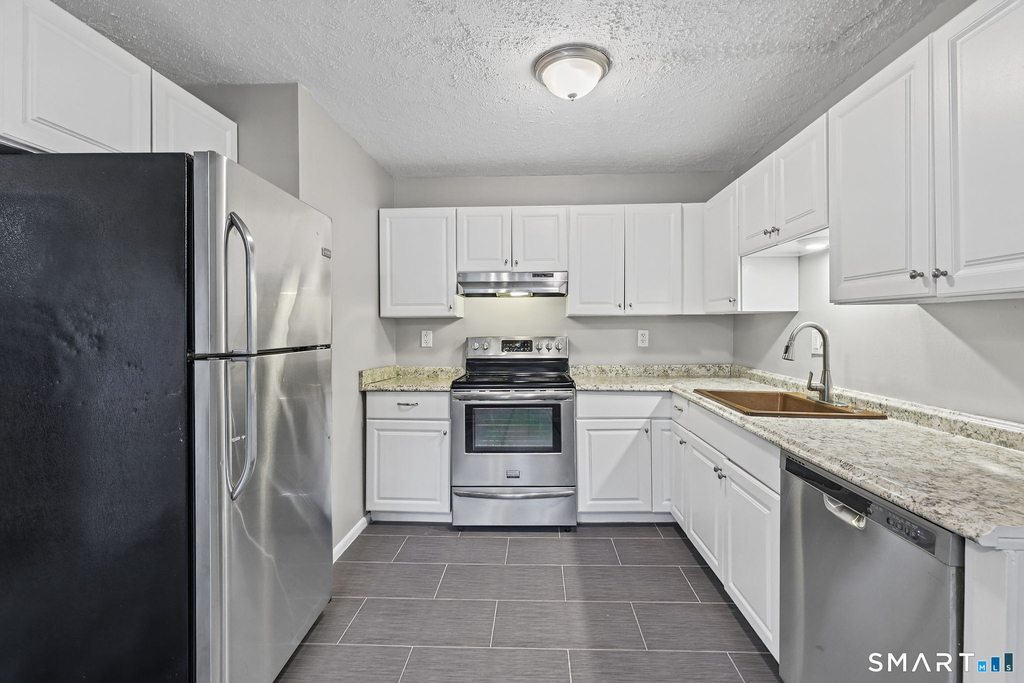 6 Irving Place - Photo 8