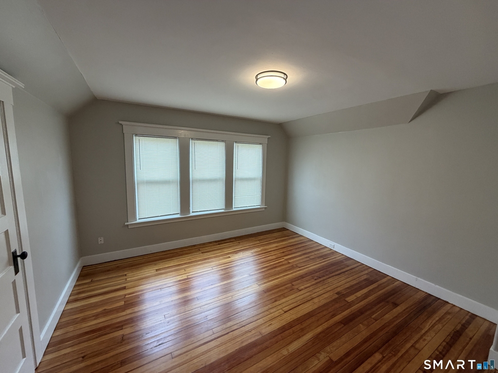 54 Hubinger Street - Photo 12