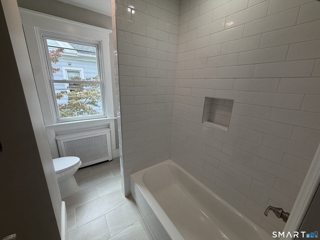 54 Hubinger Street - Photo 8