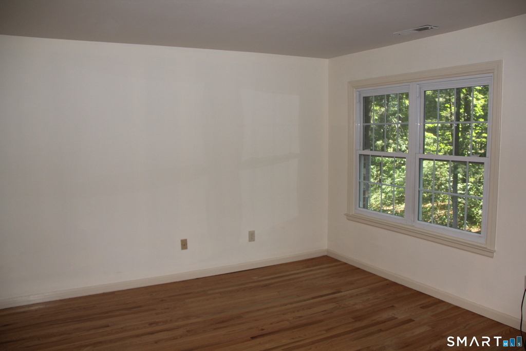 45 Tunxis Village - Photo 24