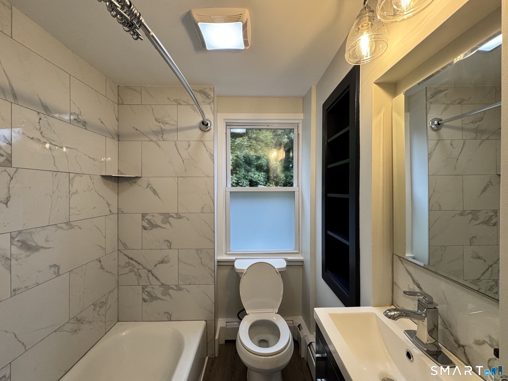 462 Main Street - Photo 4