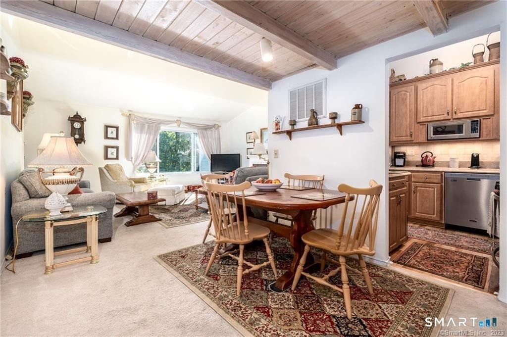 69 Olcott Way - Photo 4