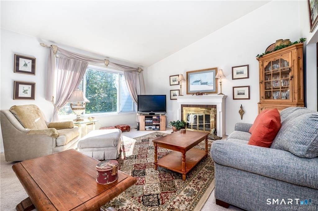 69 Olcott Way - Photo 3