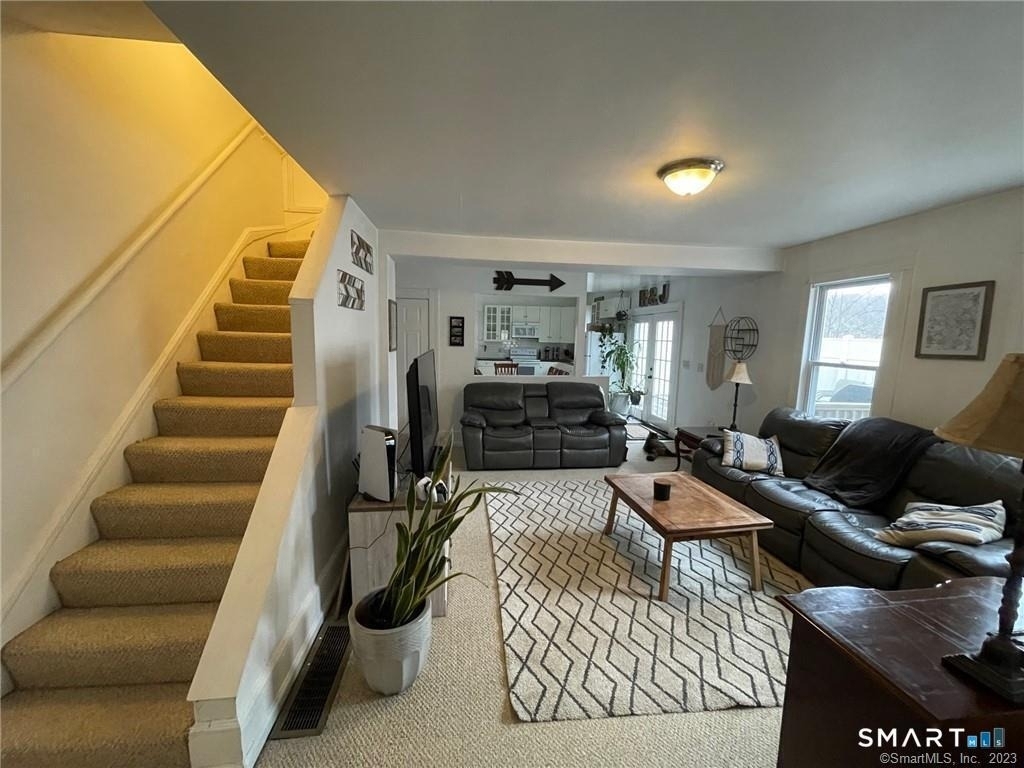 12 Maple Street - Photo 14