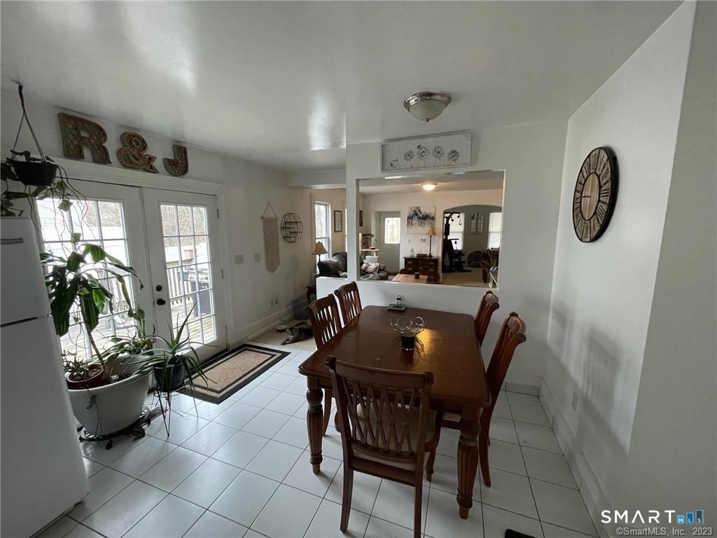 12 Maple Street - Photo 8