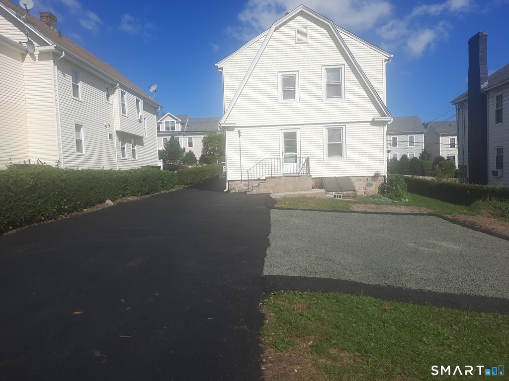 144 Colonial Road - Photo 1