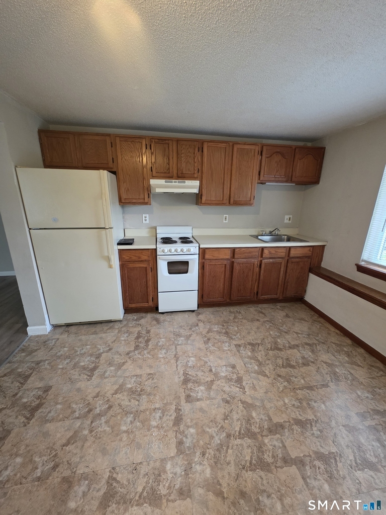 2743 Main Street - Photo 1