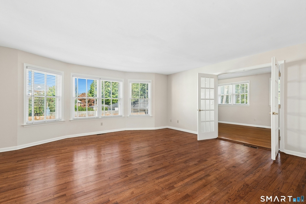 375 Hope Street - Photo 4