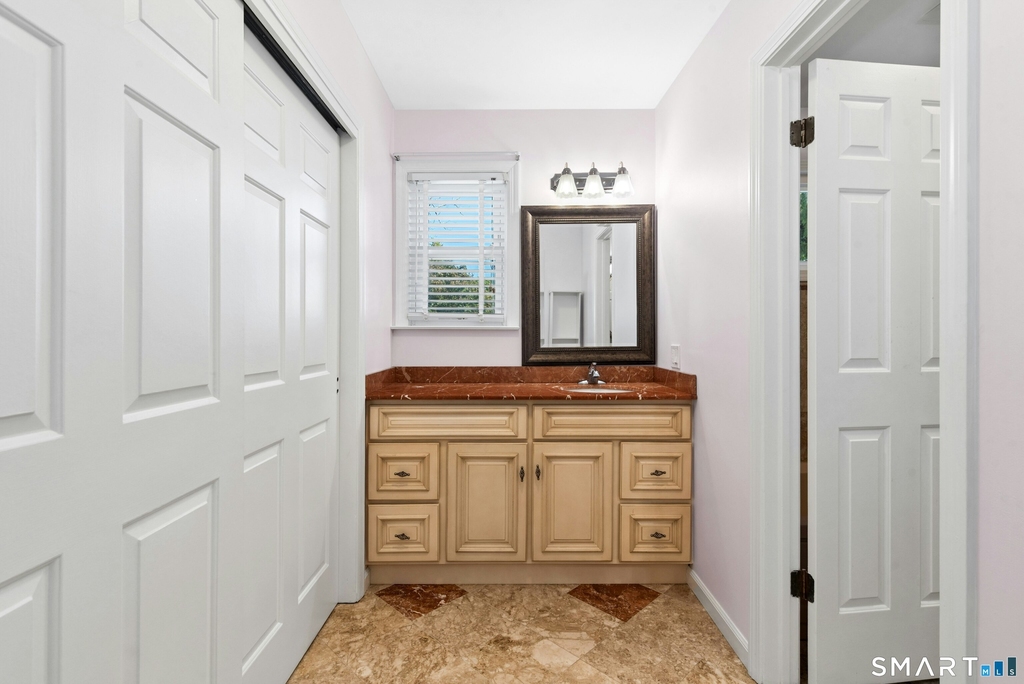 375 Hope Street - Photo 19