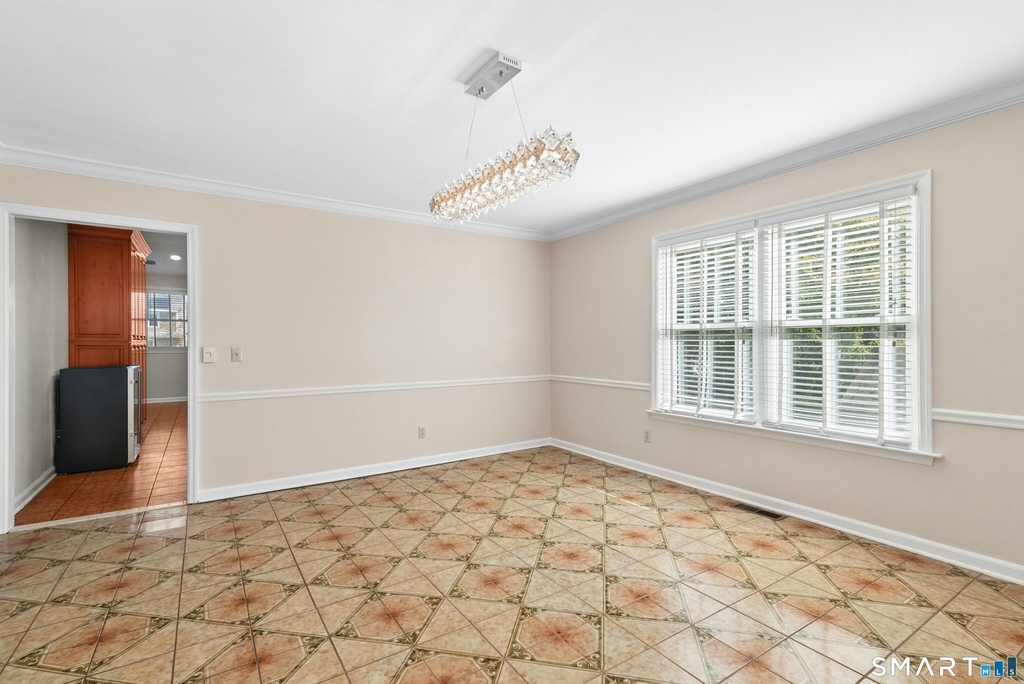 375 Hope Street - Photo 10