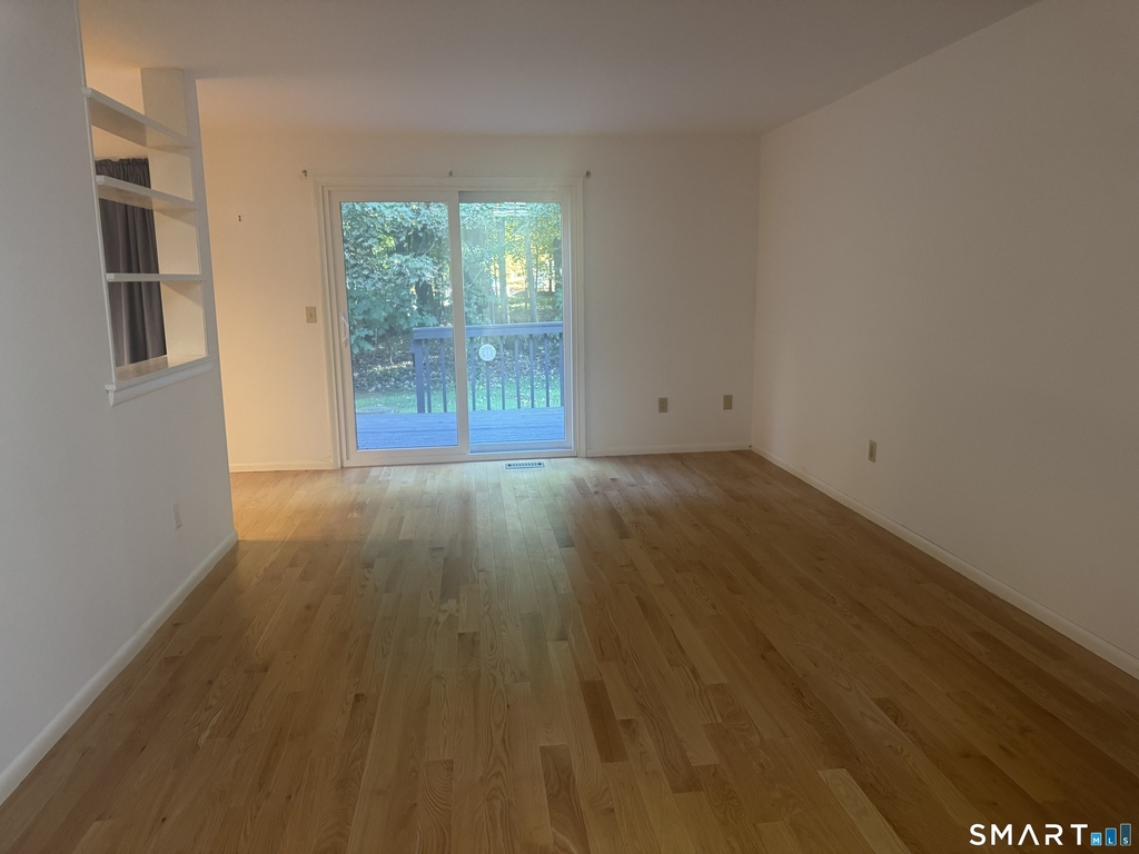 94 Oak Forest Drive - Photo 2