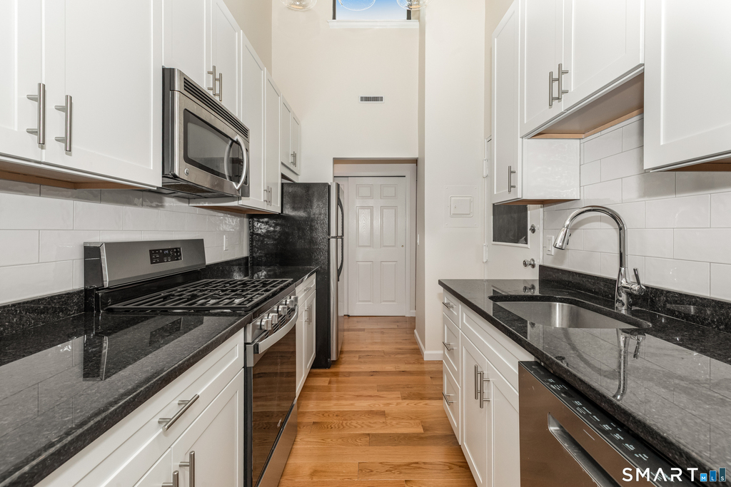 55 Lawson Lane - Photo 5