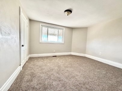 738 10th St - Photo 6