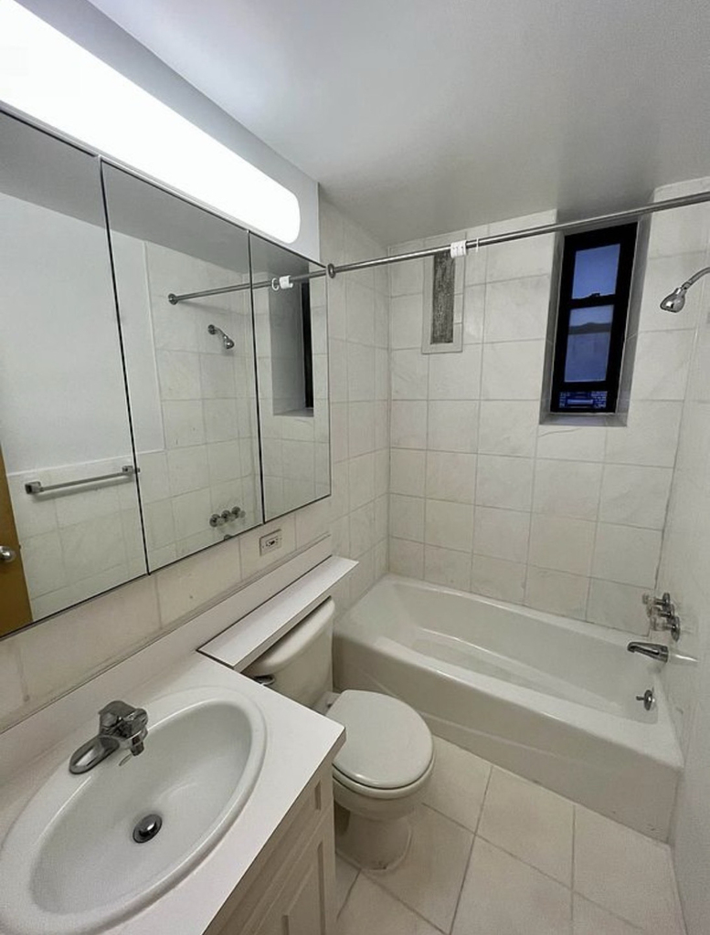 146 West 79th Street - Photo 5