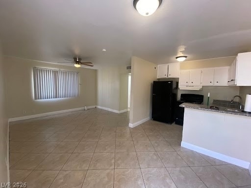 512 North Circle - Photo 0
