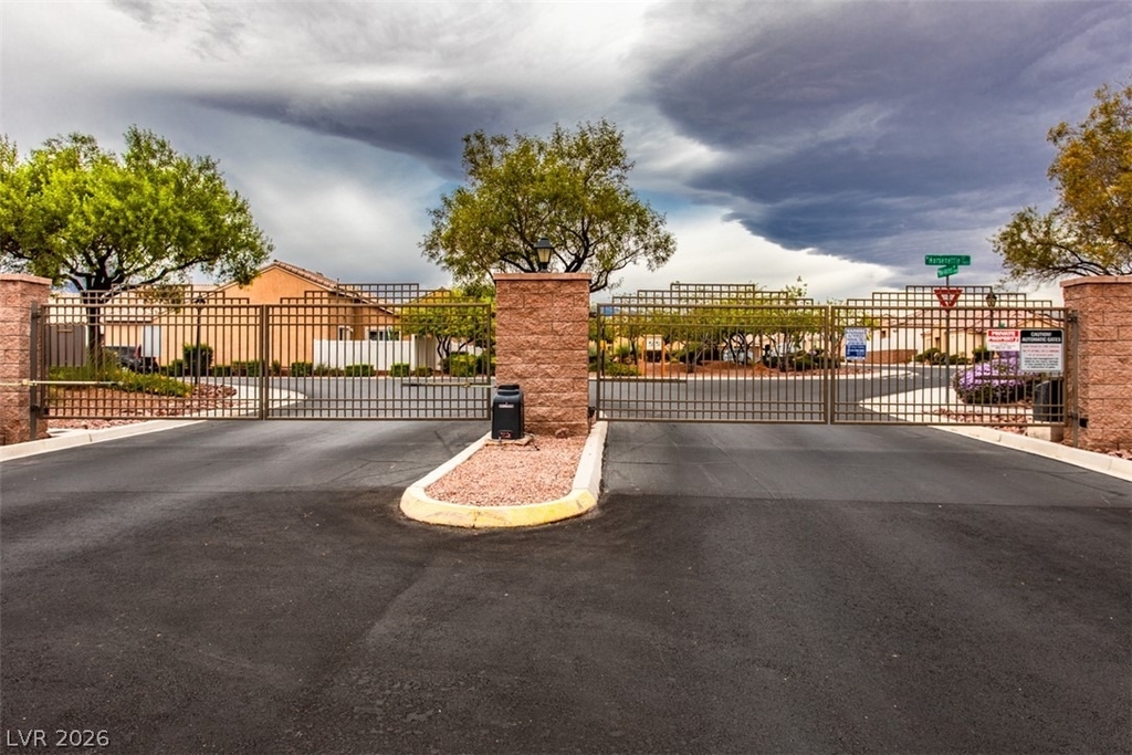 7804 Corn Lily Court - Photo 32