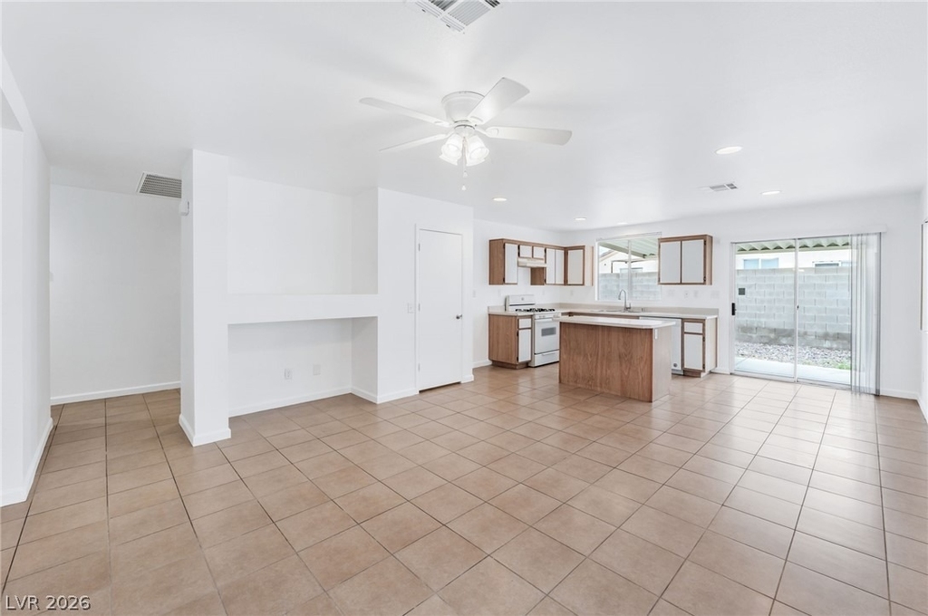 325 Searchlight Drive - Photo 6