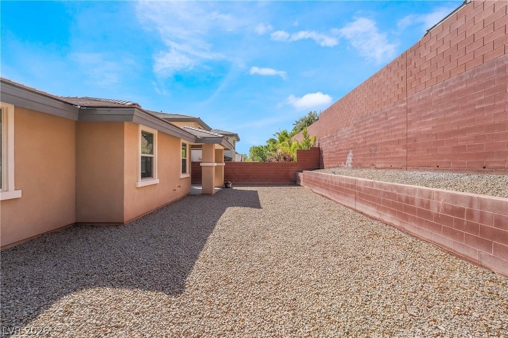 5579 Bethany Bend Drive - Photo 19