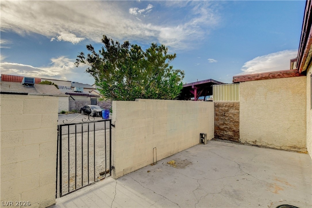 3928 Torsby Place - Photo 29