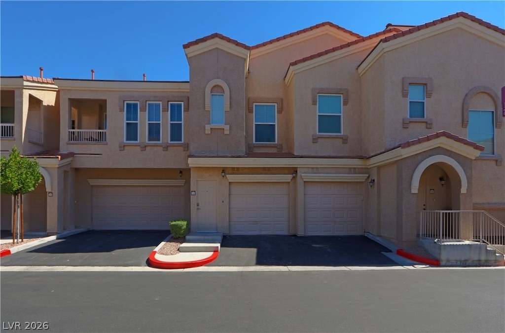 10550 W Alexander Road - Photo 0
