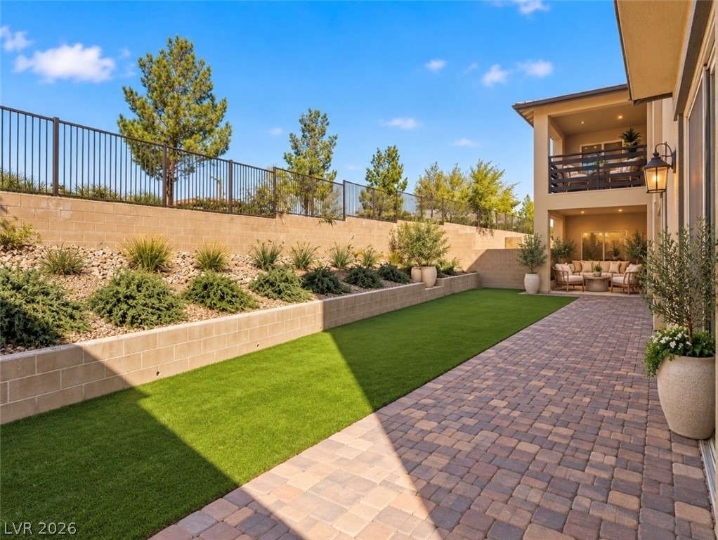 12404 Aster Hills Avenue - Photo 16