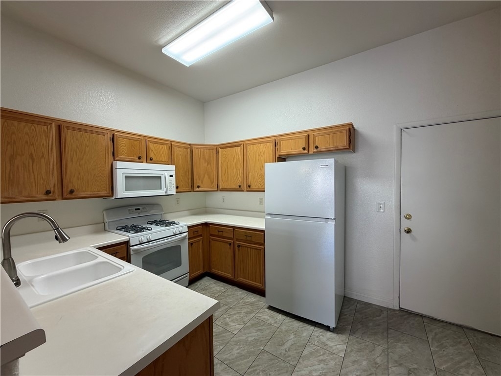 9023 Kimo Street - Photo 11