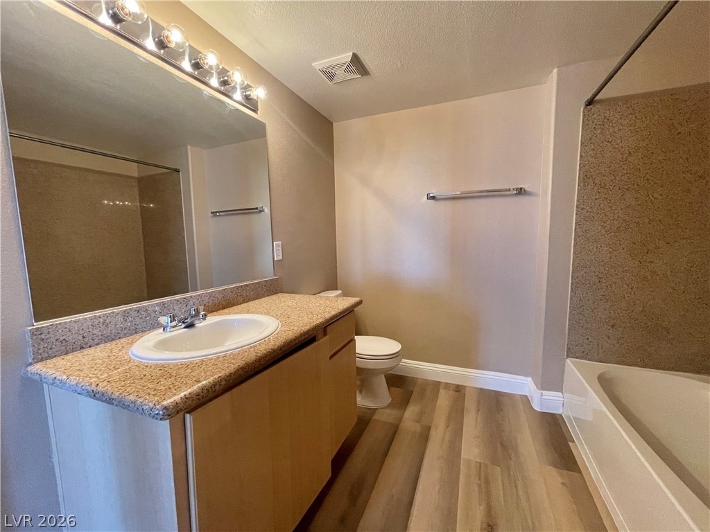 8000 Badura Avenue - Photo 21