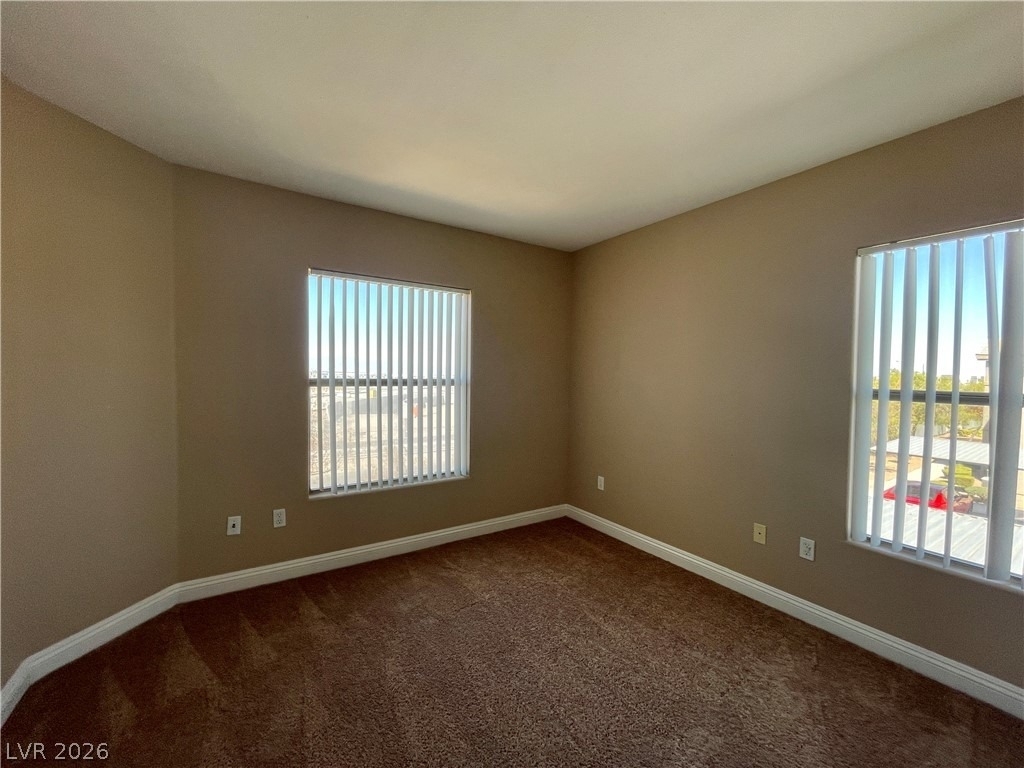 8000 Badura Avenue - Photo 26