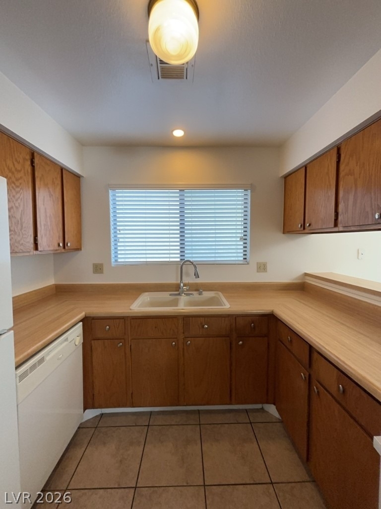 141 Colbath Street - Photo 3