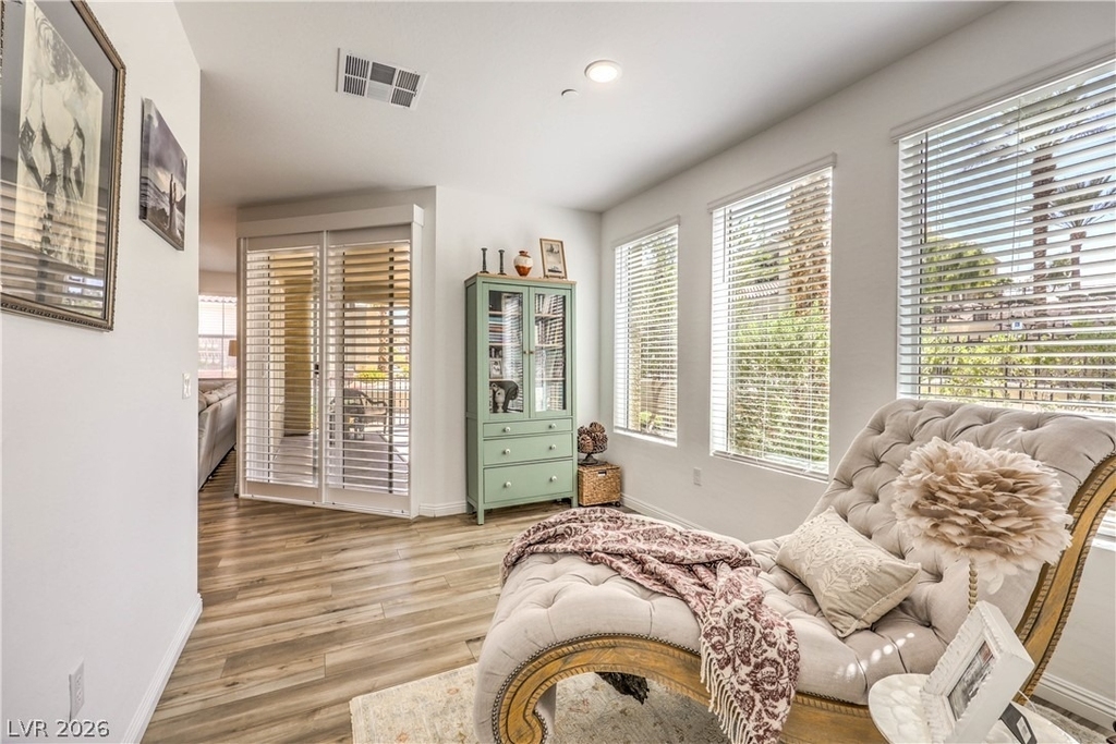2555 Hampton Road - Photo 15