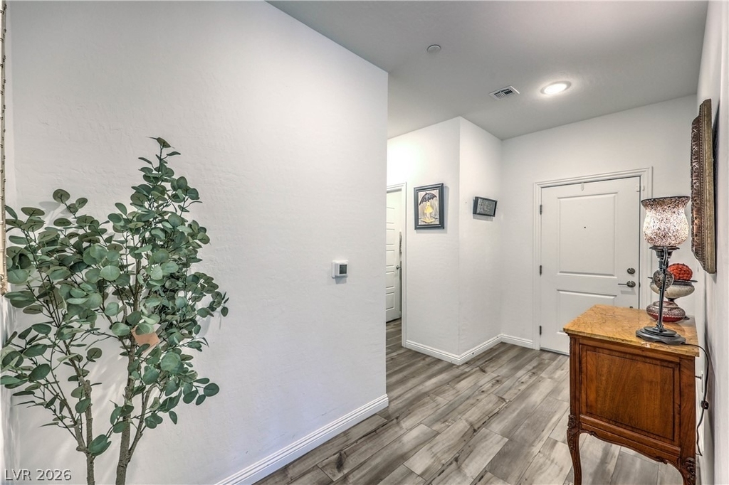 2555 Hampton Road - Photo 5