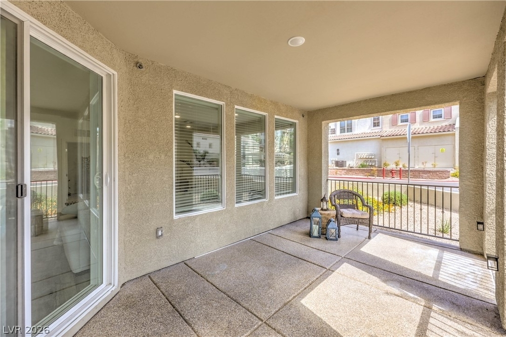 2555 Hampton Road - Photo 29