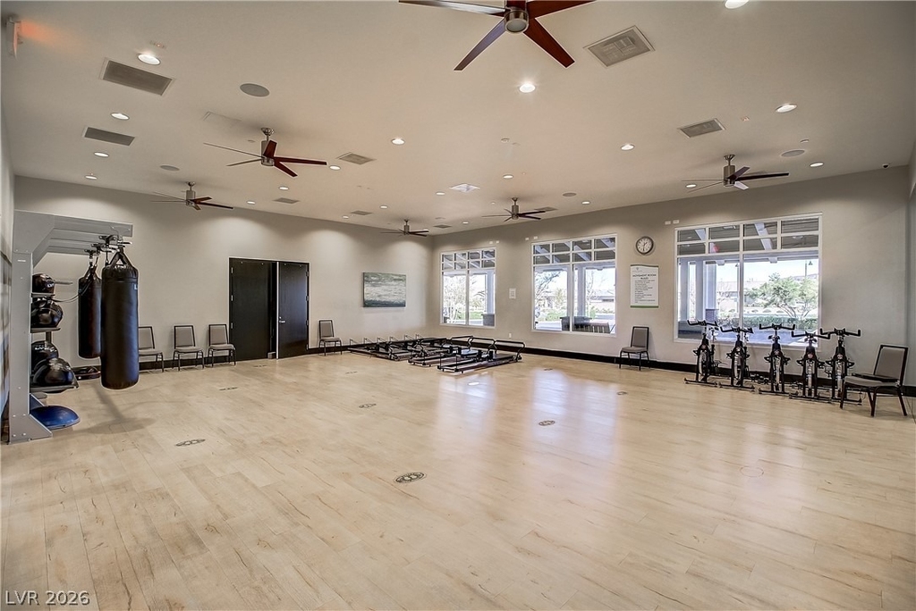 652 Longfeather Street - Photo 40