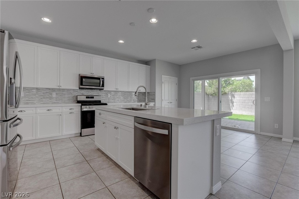 114 Manzanita Falls Avenue - Photo 8