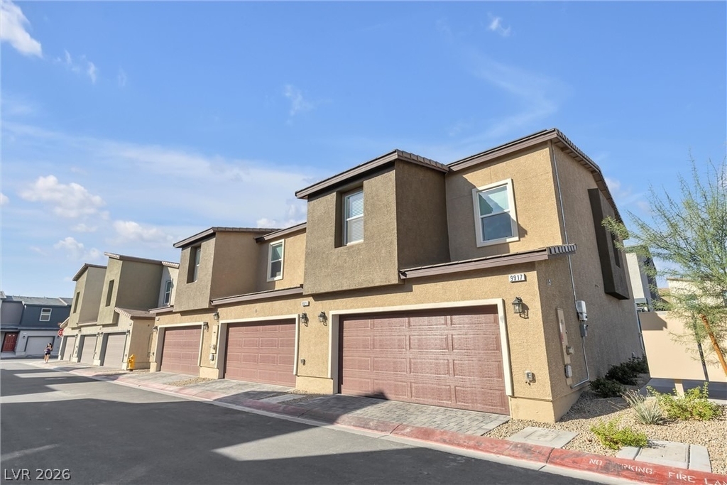 9921 Bumblebee Hills Street - Photo 0