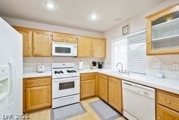 3309 Barnstaple Court - Photo 2