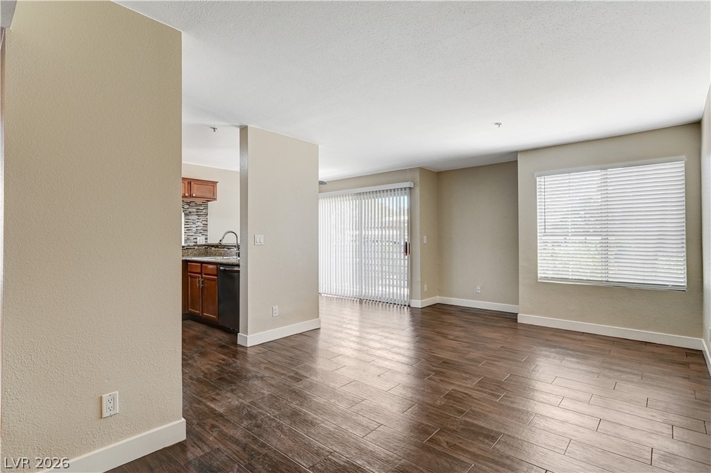 2120 Sealion Drive - Photo 2