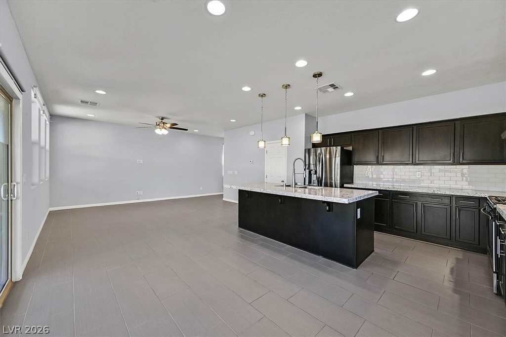 272 Finsbury Court - Photo 7