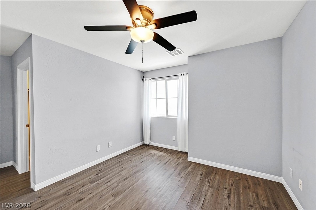 272 Finsbury Court - Photo 21
