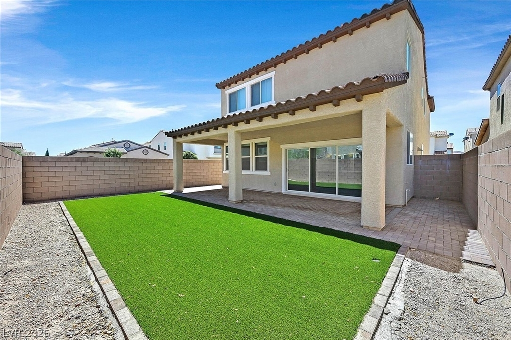 272 Finsbury Court - Photo 29